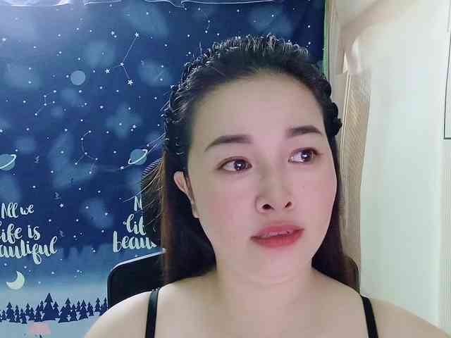 Benahot69's cam show statistics and live stream