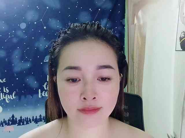 Benahot69 Live Webcam on BongaCams