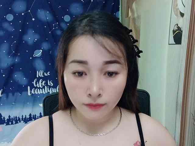 Benahot69 Live Webcam on BongaCams