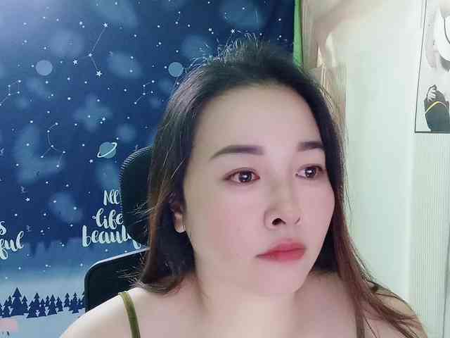 Benahot69 Live Webcam on BongaCams