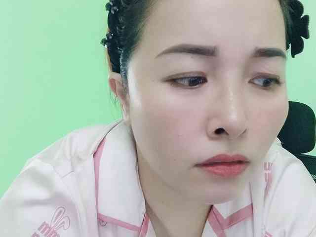 Benahot69 webcam