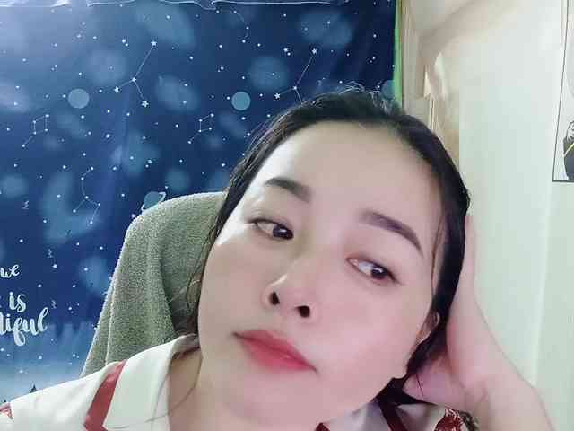 Benahot69 webcam