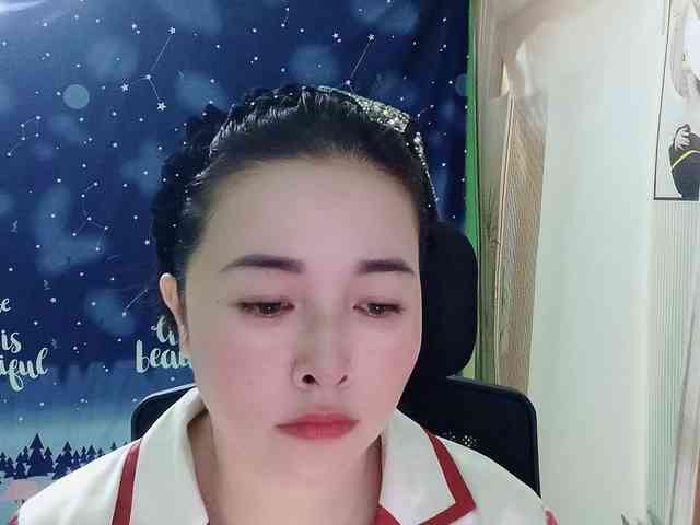 Benahot69 webcam