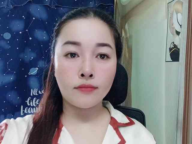 Benahot69 webcam