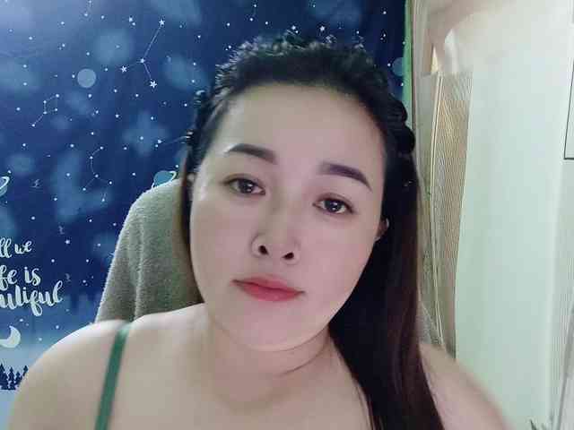 Benahot69 webcam