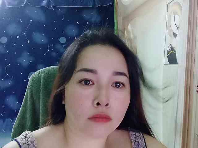 Benahot69 webcam