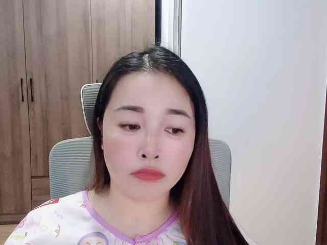 Benahot69 webcam