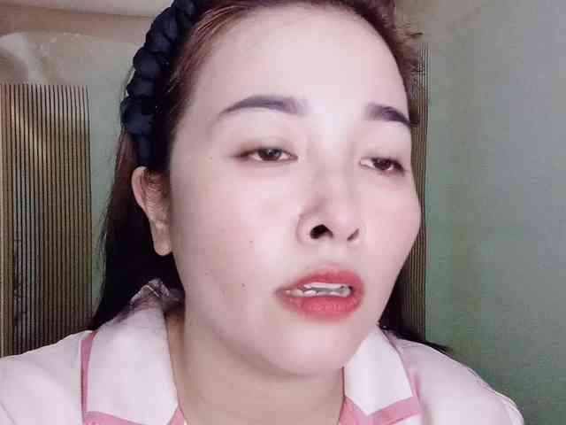 Benahot69 bongacams