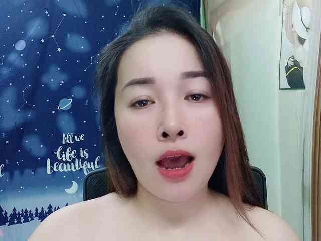 Benahot69 webcam