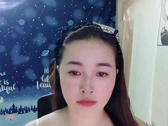 Benahot69 webcam