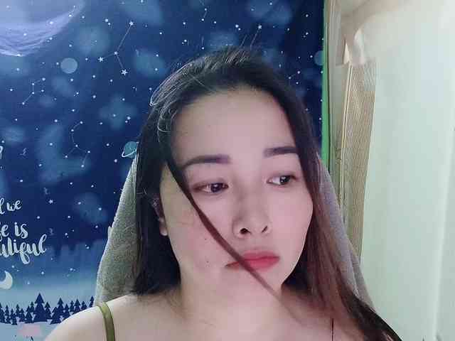 Benahot69 webcam