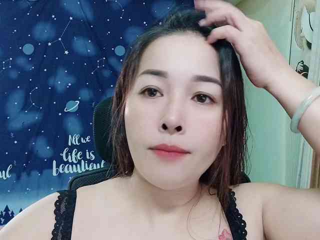Benahot69 webcam