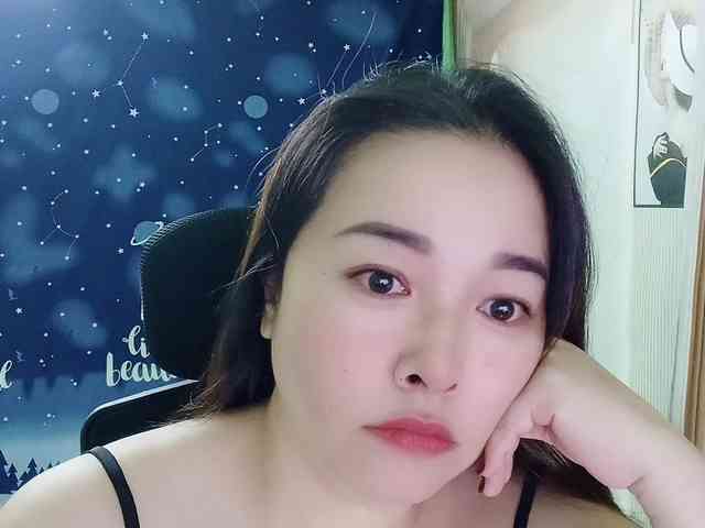 Benahot69 webcam