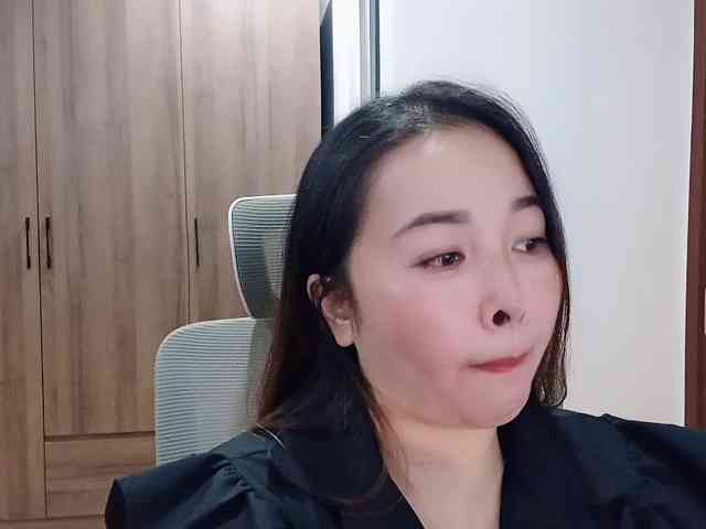 Benahot69 webcam