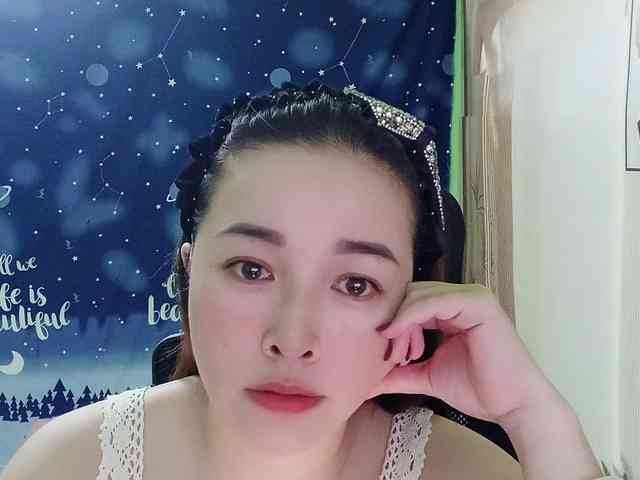 Benahot69 webcam