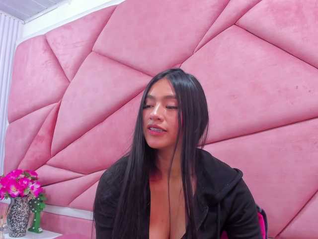 MarianaPrin's BongaCams show and profile