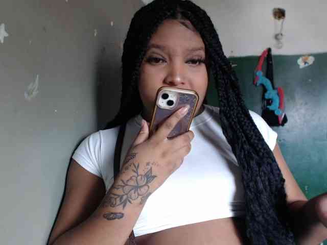 Shanayakops Sex Cam Show