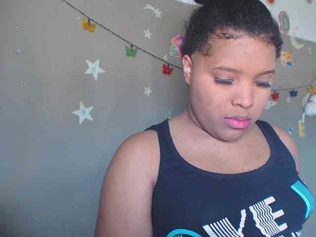 Shanayakops Live Webcam on BongaCams
