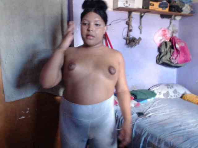 Shanayakops Live Webcam on BongaCams
