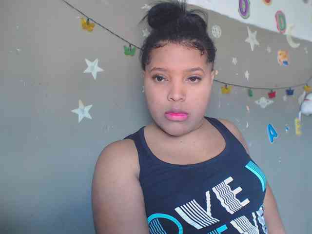 Shanayakops Live Webcam on BongaCams