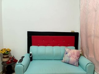 mia18xxx Porn Show