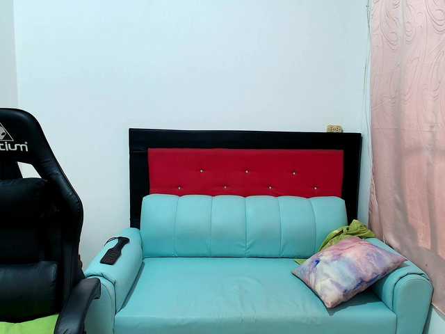mia18xxx live cam on BongaCams