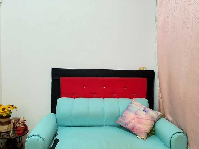 mia18xxx live cam on BongaCams