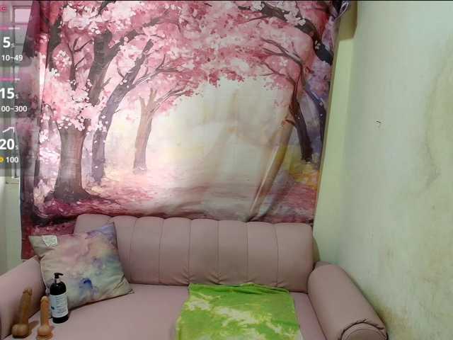 mia18xxx live cam on BongaCams