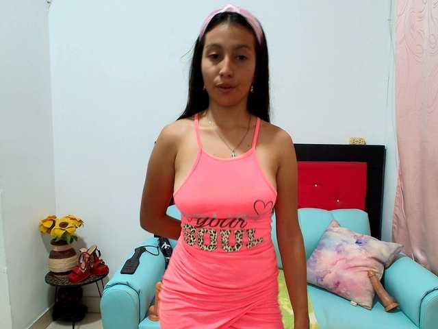 mia18xxx live cam on BongaCams