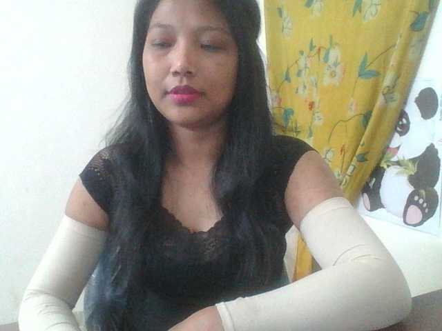 Jasmine_01 webcam bongacams model stream image