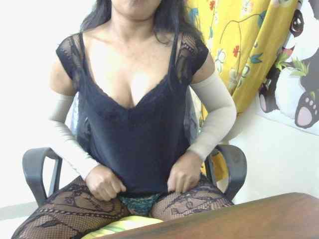 Jasmine_01 webcam