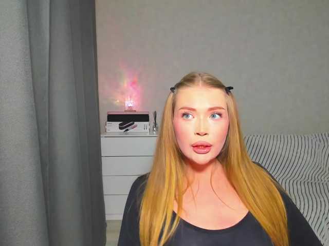 Emmagoodgirl's BongaCams show and profile