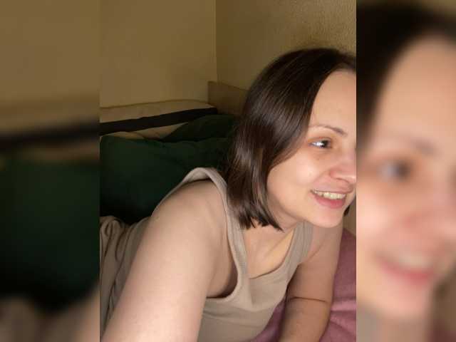 SilverSaya live cam on BongaCams