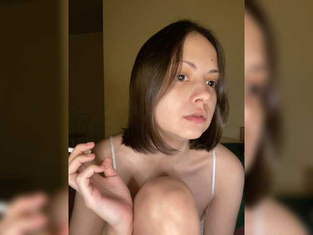 SilverSaya live cam on BongaCams