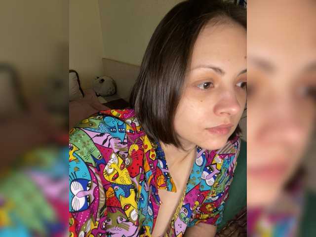 SilverSaya live cam on BongaCams