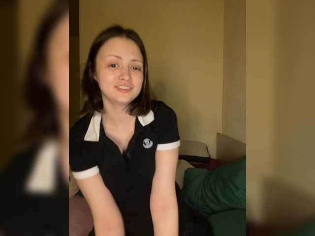 SilverSaya live cam on BongaCams
