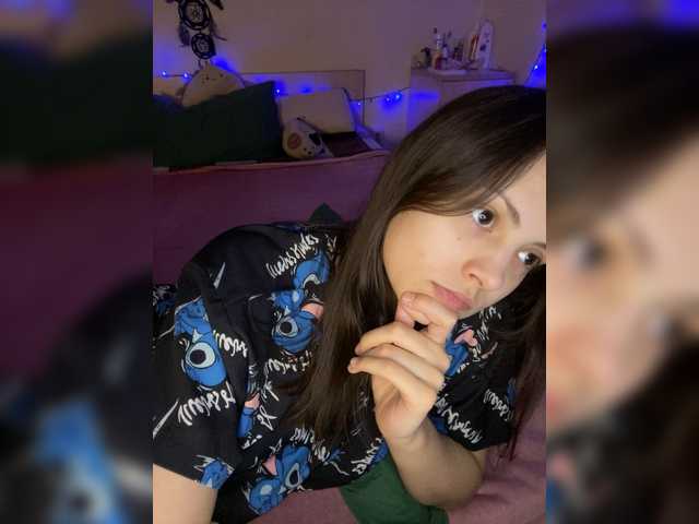 SilverSaya live cam on BongaCams