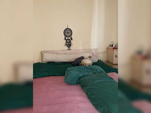 SilverSaya live cam on BongaCams
