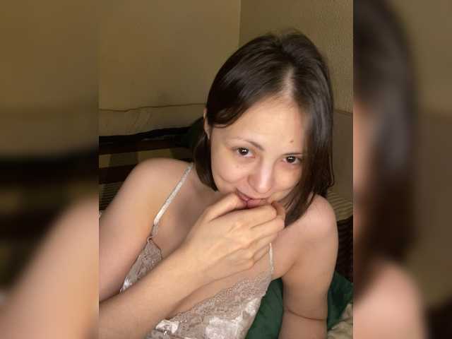 SilverSaya live cam on BongaCams