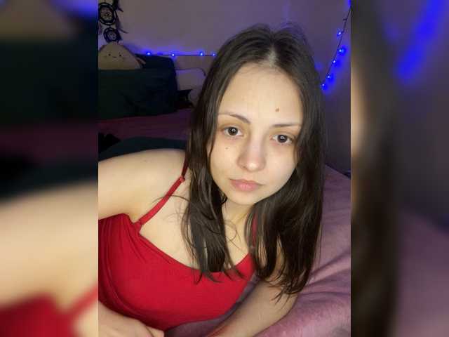 SilverSaya's BongaCams show and profile