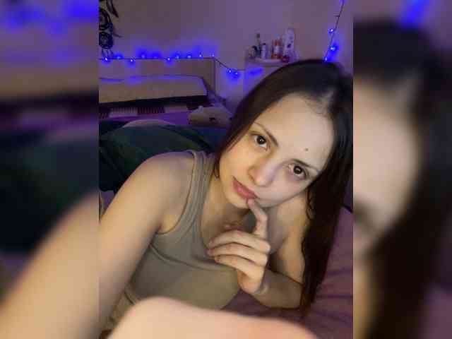 SilverSaya webcam