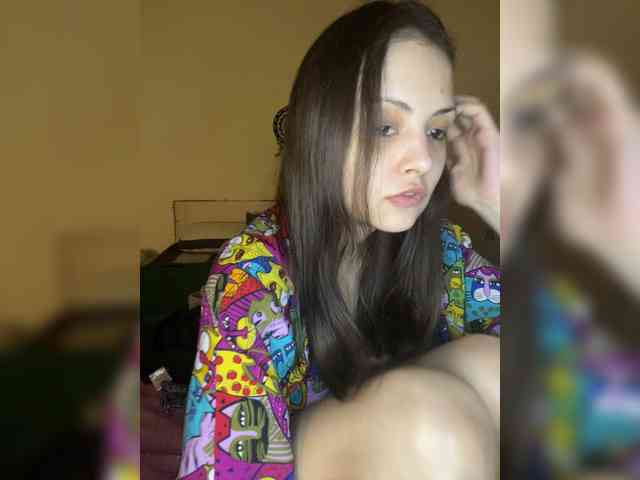 SilverSaya webcam