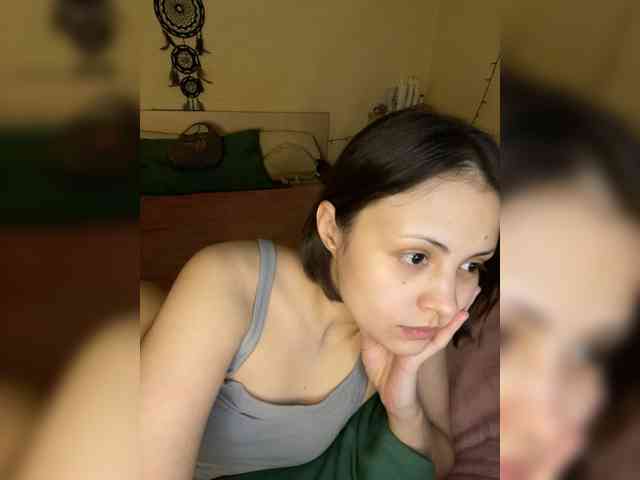SilverSaya webcam