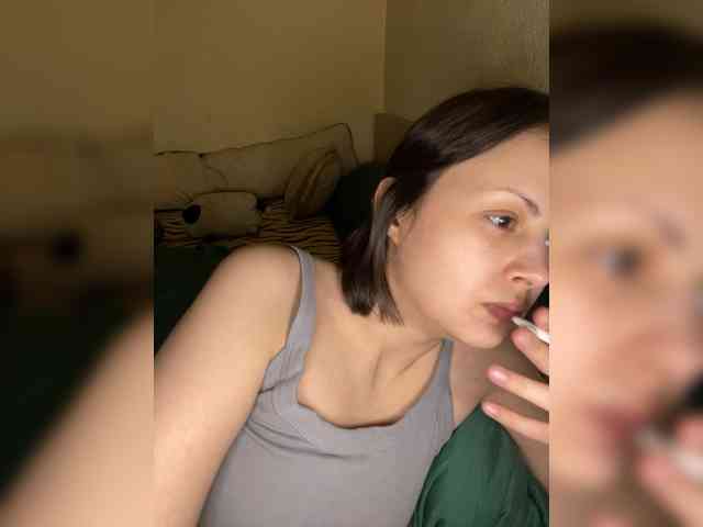 SilverSaya webcam