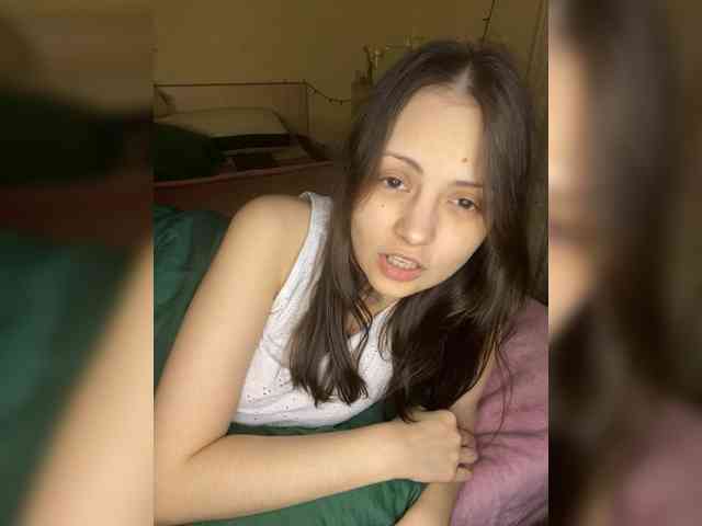 SilverSaya webcam