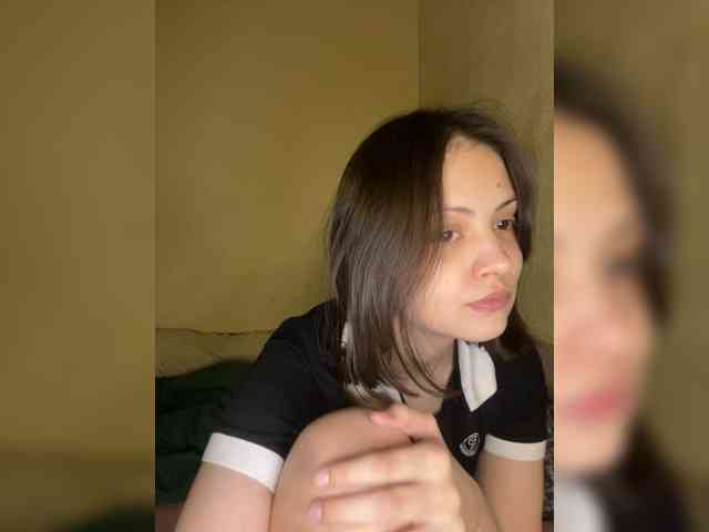 SilverSaya webcam