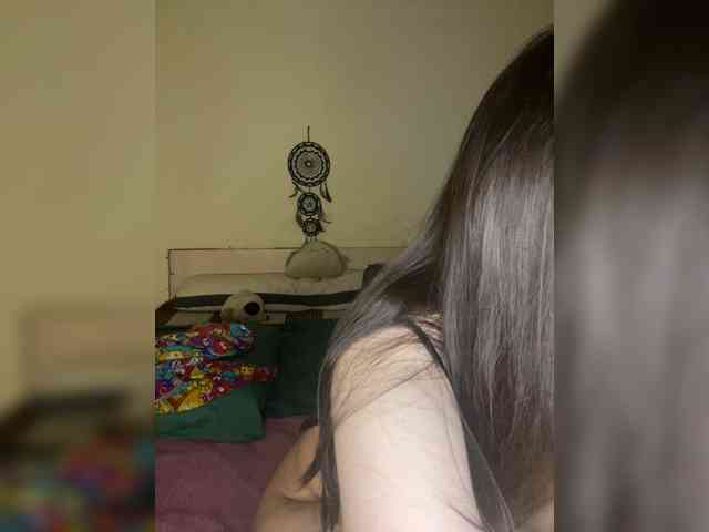 SilverSaya webcam