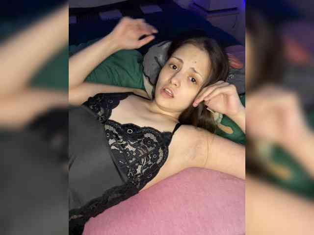 SilverSaya webcam