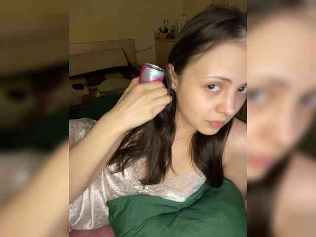 SilverSaya webcam