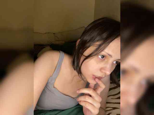 SilverSaya webcam